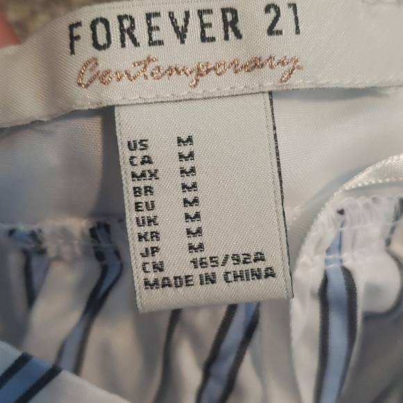 NWOT Halter dress - Picture 3 of 4